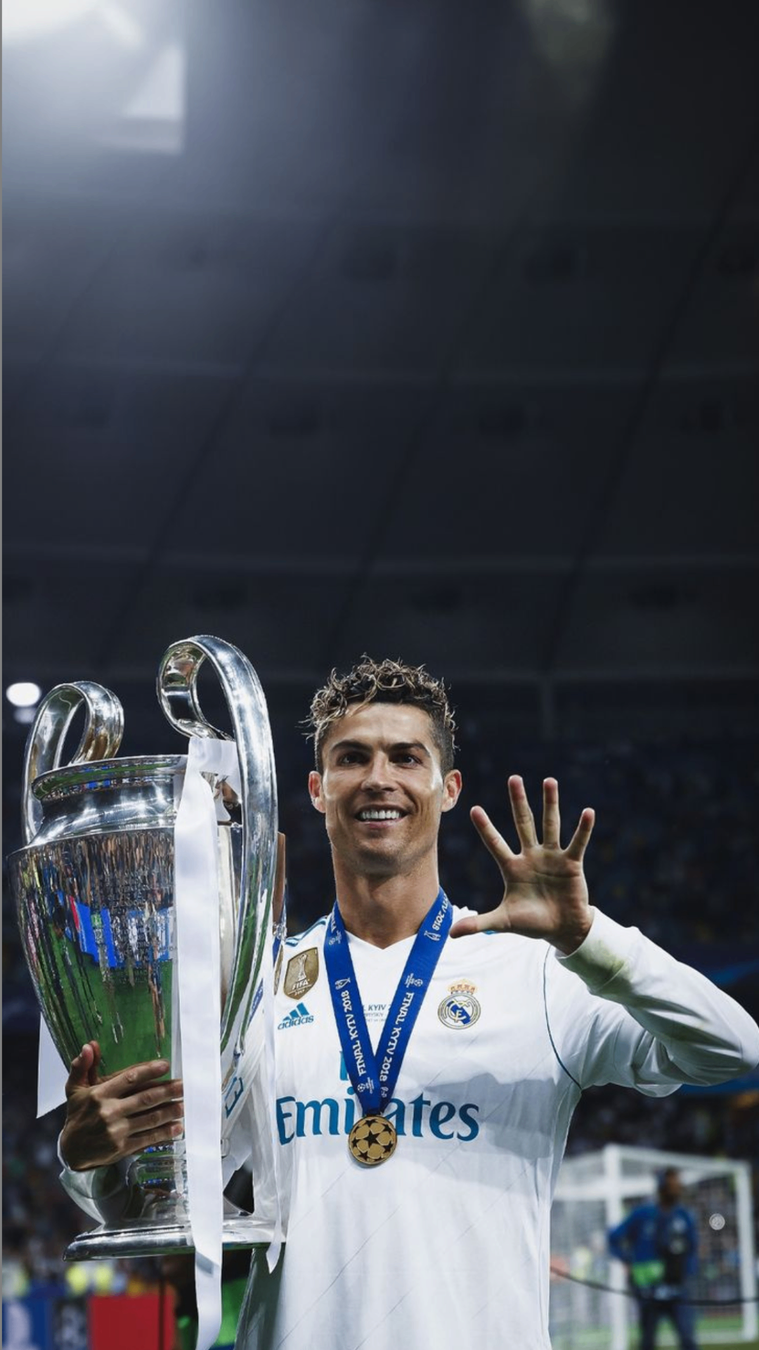 CR7